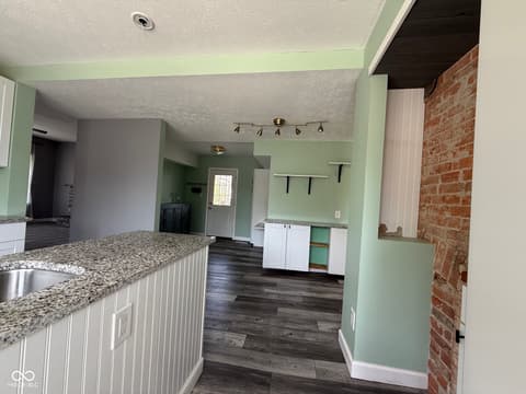 Photo of 147 S Franklin Street, Knightstown, IN