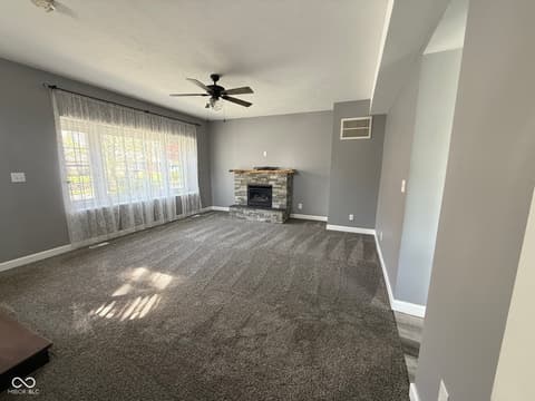 Photo of 147 S Franklin Street, Knightstown, IN