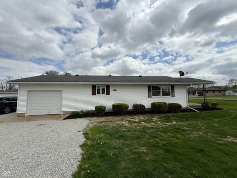 Photo of 716 W Walnut Street, Greensburg, IN