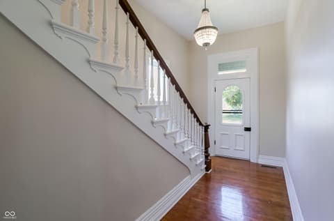 Photo of 205 W Main Street, Jamestown, IN