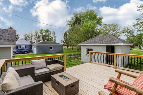 Photo of 205 W Main Street, Jamestown, IN