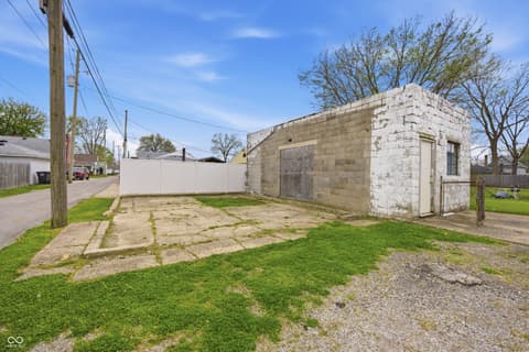 Photo of 225 E Pennsylvania Street, Shelbyville, IN