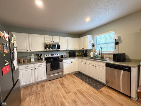 Photo of 1466 Ripplewood Drive, Danville, IN