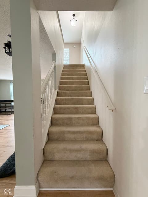 Photo of 1466 Ripplewood Drive, Danville, IN
