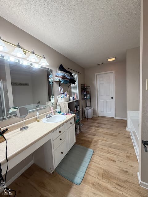 Photo of 1466 Ripplewood Drive, Danville, IN