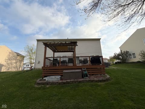Photo of 1466 Ripplewood Drive, Danville, IN
