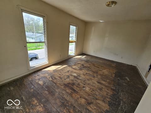 Photo of 1310 Locust Street, Anderson, IN
