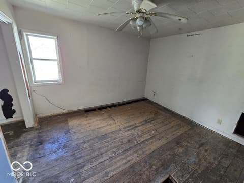 Photo of 1310 Locust Street, Anderson, IN