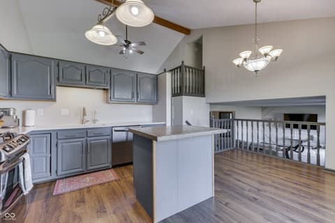 Photo of 814 Morphis Lane, Greenwood, IN