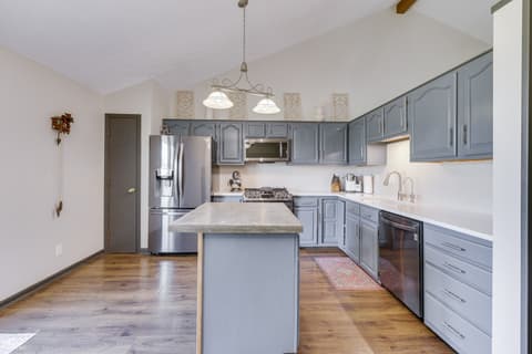 Photo of 814 Morphis Lane, Greenwood, IN