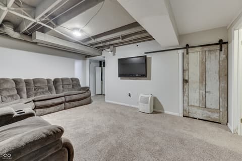 Photo of 814 Morphis Lane, Greenwood, IN