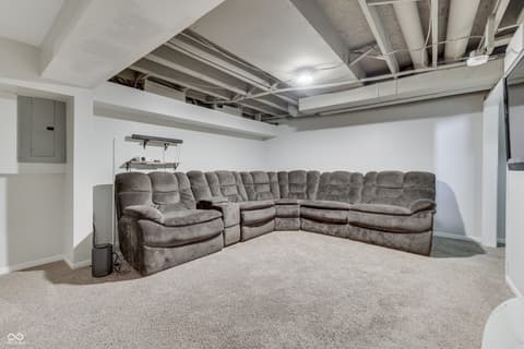 Photo of 814 Morphis Lane, Greenwood, IN