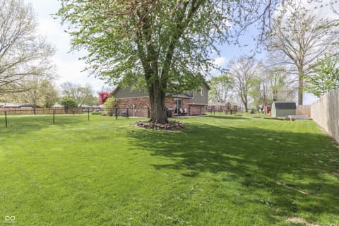 Photo of 814 Morphis Lane, Greenwood, IN
