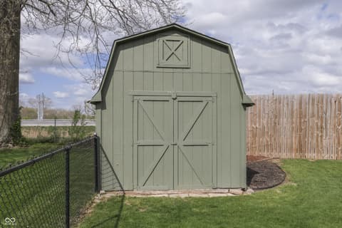 Photo of 814 Morphis Lane, Greenwood, IN