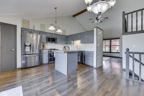 Photo of 814 Morphis Lane, Greenwood, IN