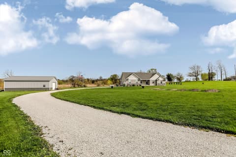 Photo of 11647 N Us Highway 231, Roachdale, IN