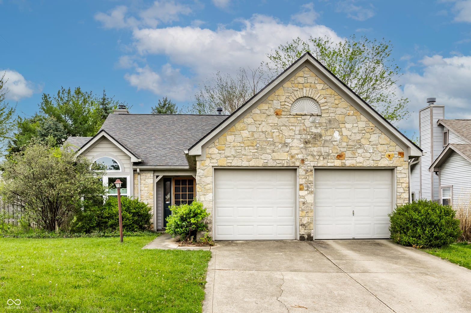 Photo of 3239 Village Park North Drive, Carmel, IN