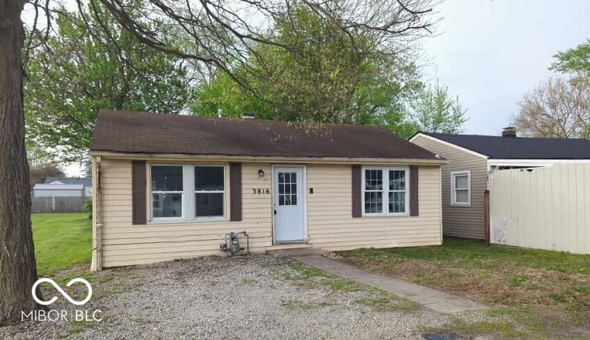 Photo of 3816 N Saint Charles Street N, Anderson, IN