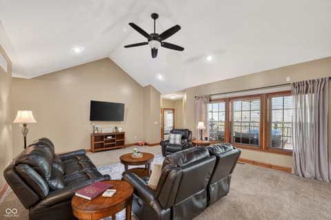 Photo of 4956 S County Road 230 W, Greensburg, IN