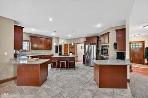 Photo of 4956 S County Road 230 W, Greensburg, IN