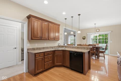 Photo of 1103 Raintree Drive, Greenfield, IN