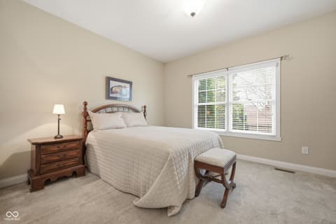 Photo of 1103 Raintree Drive, Greenfield, IN