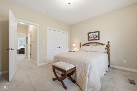 Photo of 1103 Raintree Drive, Greenfield, IN