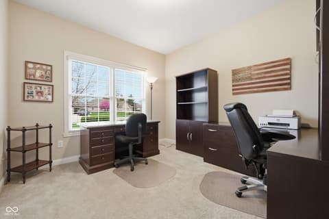 Photo of 1103 Raintree Drive, Greenfield, IN