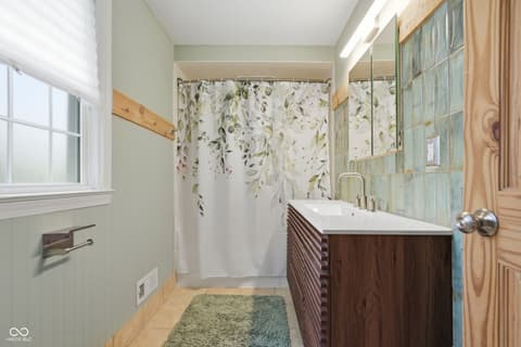 Photo of 335 W Westfield Boulevard, Indianapolis, IN