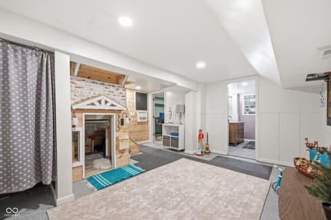 Photo of 335 W Westfield Boulevard, Indianapolis, IN