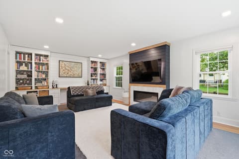 Photo of 335 W Westfield Boulevard, Indianapolis, IN