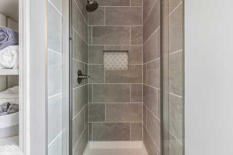 Photo of 8931 Tanner Drive, Fishers, IN