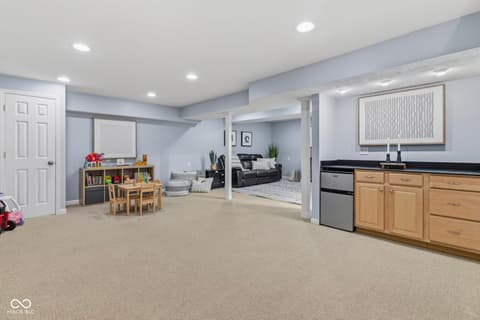 Photo of 8931 Tanner Drive, Fishers, IN