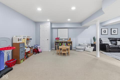 Photo of 8931 Tanner Drive, Fishers, IN