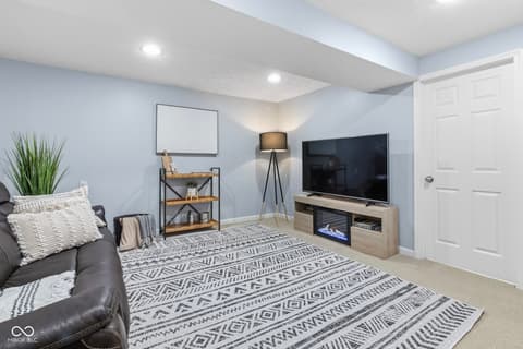 Photo of 8931 Tanner Drive, Fishers, IN