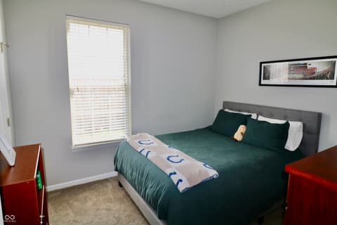 Photo of 10130 Long Meadow Drive, Fishers, IN
