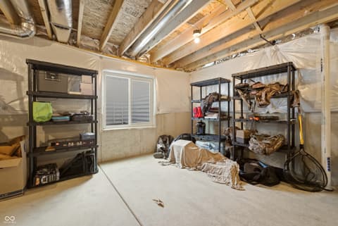 Photo of 17823 Creekview Court, Lowell, IN