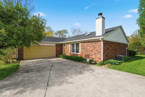 Photo of 690 Kirkwood Drive, Greencastle, IN