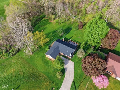 Photo of 690 Kirkwood Drive, Greencastle, IN