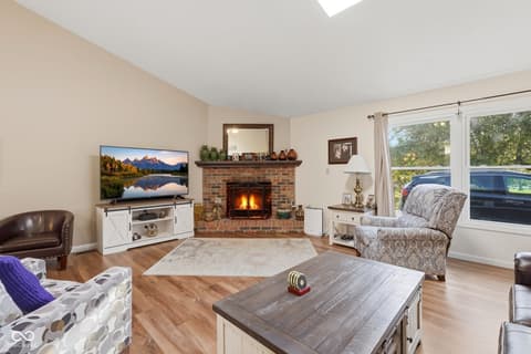 Photo of 690 Kirkwood Drive, Greencastle, IN