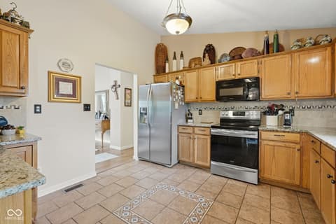 Photo of 690 Kirkwood Drive, Greencastle, IN