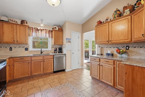 Photo of 690 Kirkwood Drive, Greencastle, IN