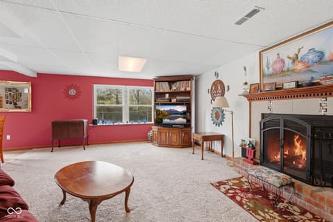 Photo of 690 Kirkwood Drive, Greencastle, IN