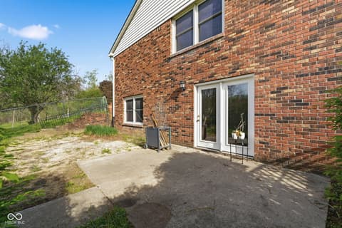 Photo of 690 Kirkwood Drive, Greencastle, IN