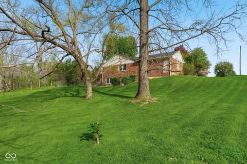 Photo of 690 Kirkwood Drive, Greencastle, IN