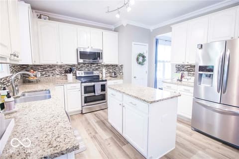 Photo of 8805 Providence Drive, Fishers, IN