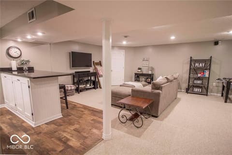Photo of 8805 Providence Drive, Fishers, IN