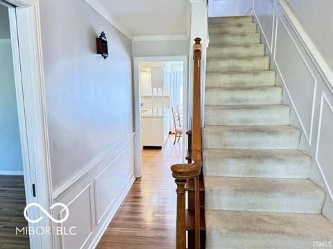 Stairs — 3505 W Pettigrew Drive, Muncie, IN