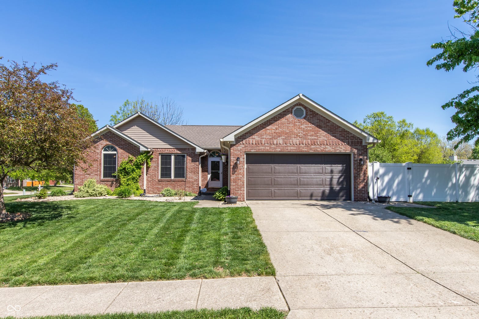 Photo of 367 Primrose Lane, Avon, IN
