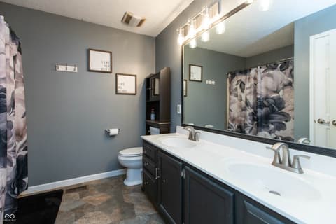 Photo of 367 Primrose Lane, Avon, IN